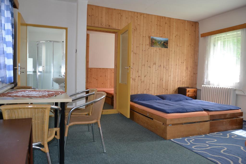 Hostel Fortuna ชปินด์เลอรูฟ มลิน ภายนอก รูปภาพ