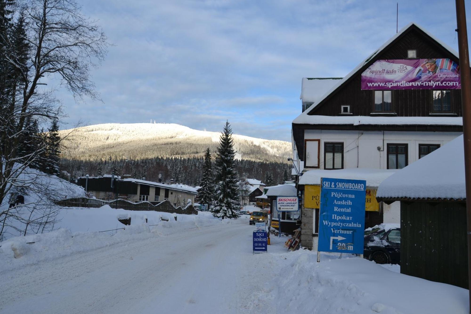 Hostel Fortuna ชปินด์เลอรูฟ มลิน ภายนอก รูปภาพ