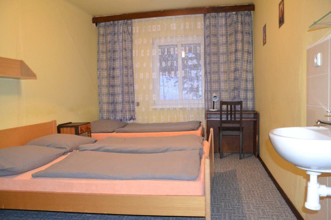 Hostel Fortuna ชปินด์เลอรูฟ มลิน ภายนอก รูปภาพ